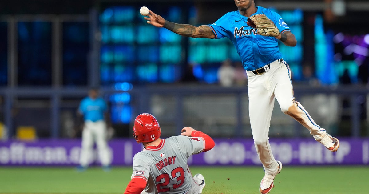 Angels rating 10 in victory around winless Marlins