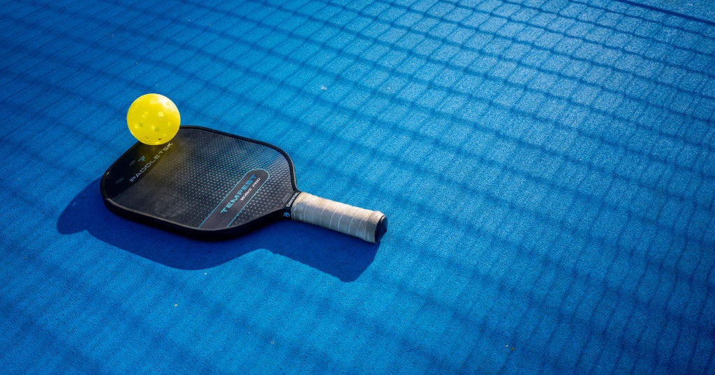Park officials in San Francisco approve a $5 fee for reserving tennis