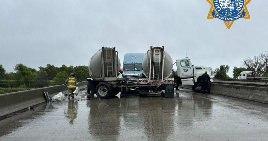 Northbound I-5 lanes blocked in Sacramento County after big rig crash - Vimarsana News