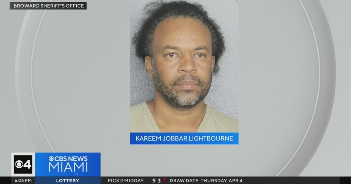 Fugitive sought in two decades old Lauderhill murder arrested - CBS Miami