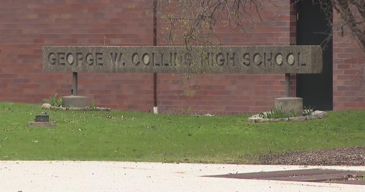 Teen arrested for trying to bring loaded handgun into school - CBS Chicago