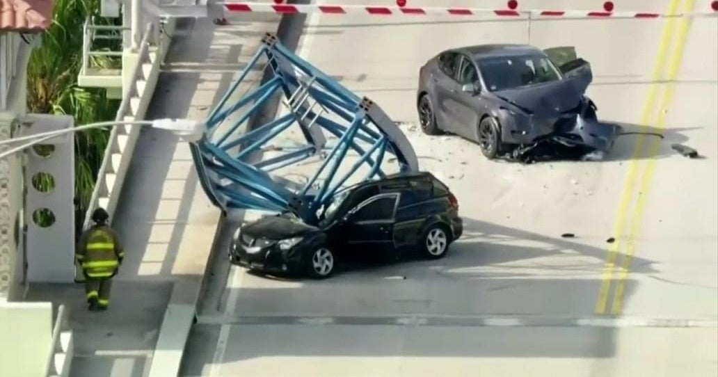 One particular killed, two hospitalized right after element of crane crashed on to a Fort Lauderdale Bridge One particular killed, two hospitalized right after element of crane crashed on to a Fort Lauderdale Bridge