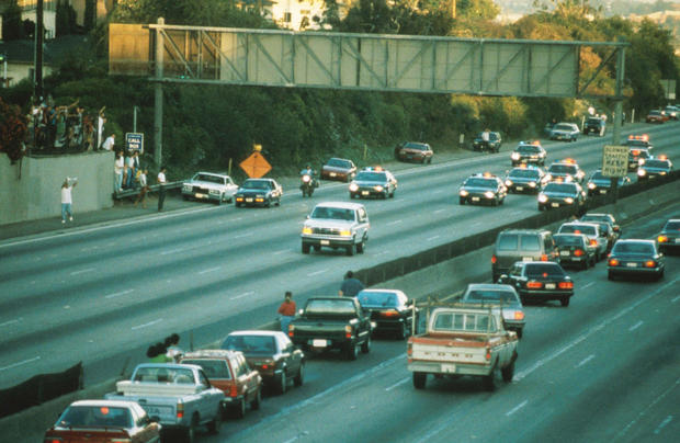 Police Chase O.J. Simpson On Highway 405 