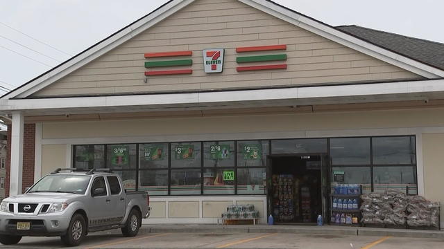 Exterior photo of a 7-Eleven in South Jersey 