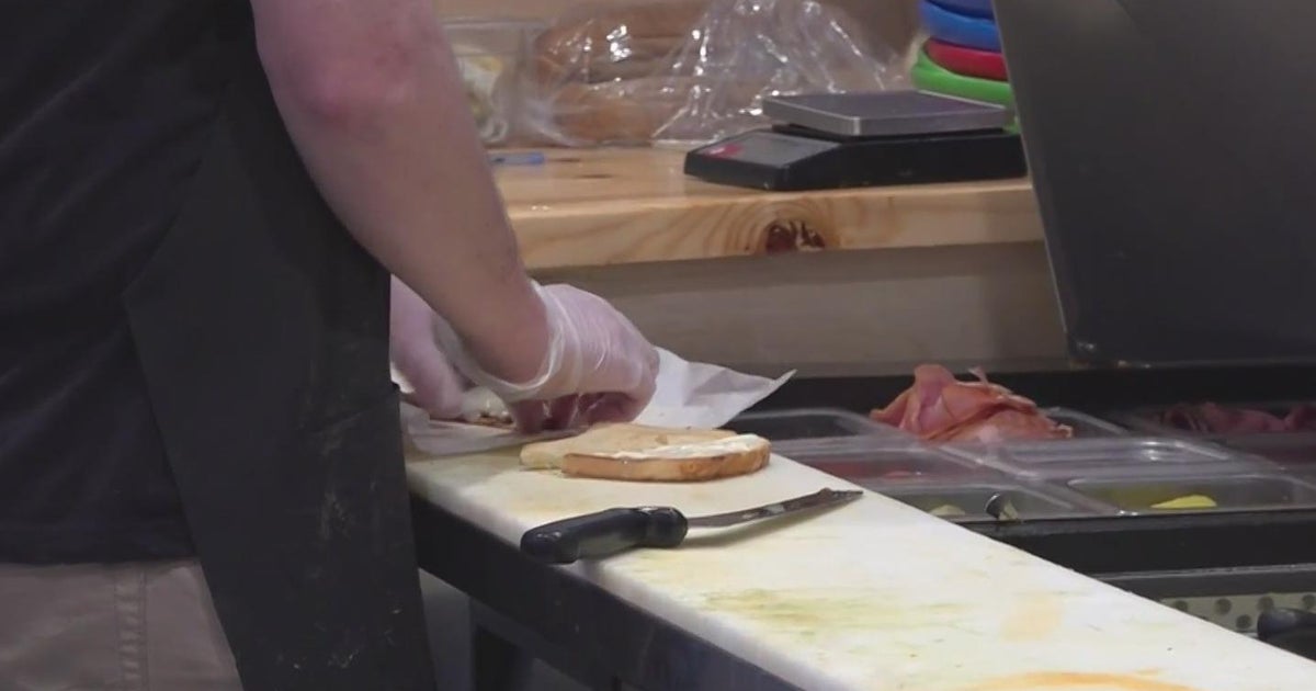 Downtown Sacramento businesses react to state workers returning to office - Vimarsana News