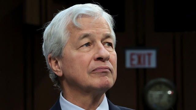 cbsn-fusion-dimon-says-numbers-are-strong-but-warns-of-future-threats-in-earnings-report-thumbnail-2832163-640x360.jpg 