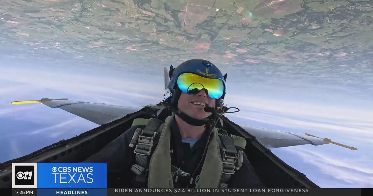 Fascination surrounds flying maneuvers of the Blue Angels - CBS Texas