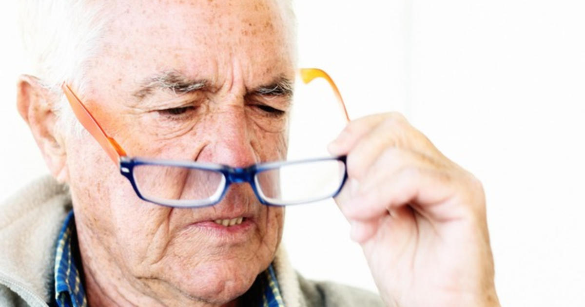 Vision changes could be early indicator of dementia, study finds