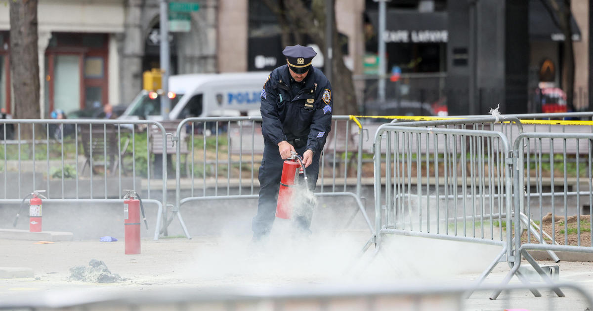 Man sets himself on fire near Trump trial courthouse in New York