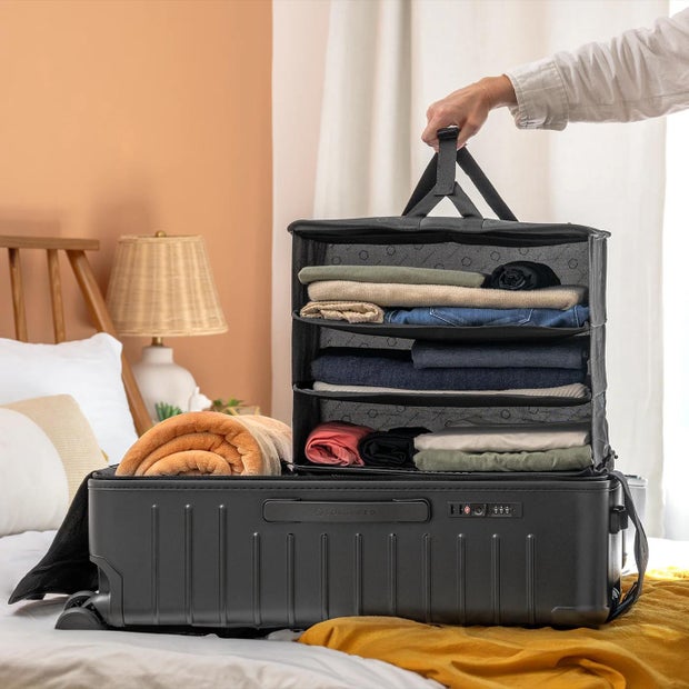 Solgaard Check-In Closet Lite