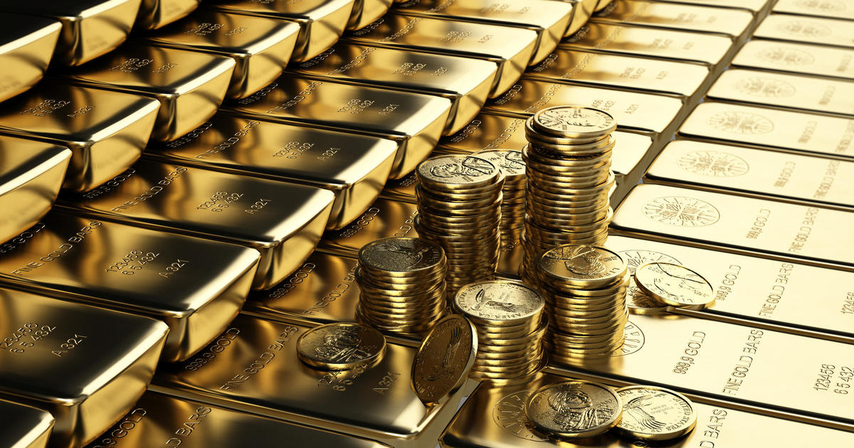 Цената на златото се изкачи до рекордно високи нива напоследък