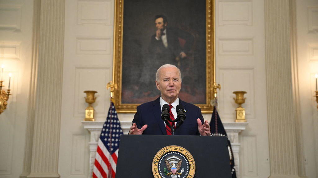 Biden signs foreign aid bill into law, clearing the way for new
weapons package for Ukraine