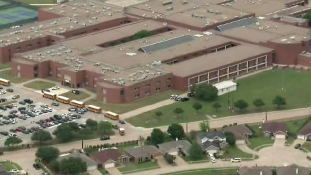 Arlington's Bowie High School on lockdown after on-campus shooting, dismissal delayed 