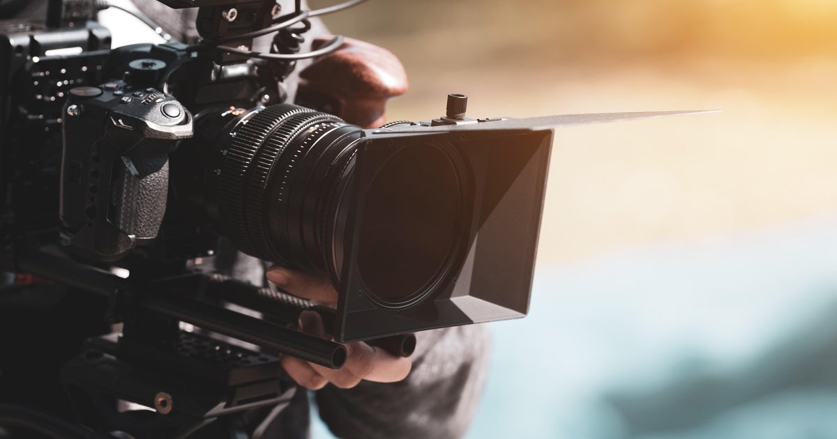 “We’re not the sex police”: Here’s what intimacy coordinators actually do on film and TV sets “We’re not the sex police”: Here’s what intimacy coordinators actually do on film and TV sets