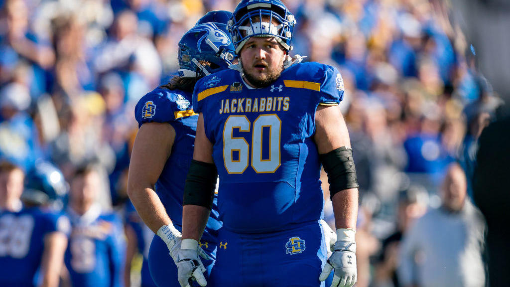 Steelers pick offensive lineman Mason McCormick 119th overall
