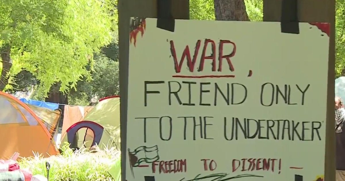 Latest on pro-Palestinian protesters setting up camp at Sac State