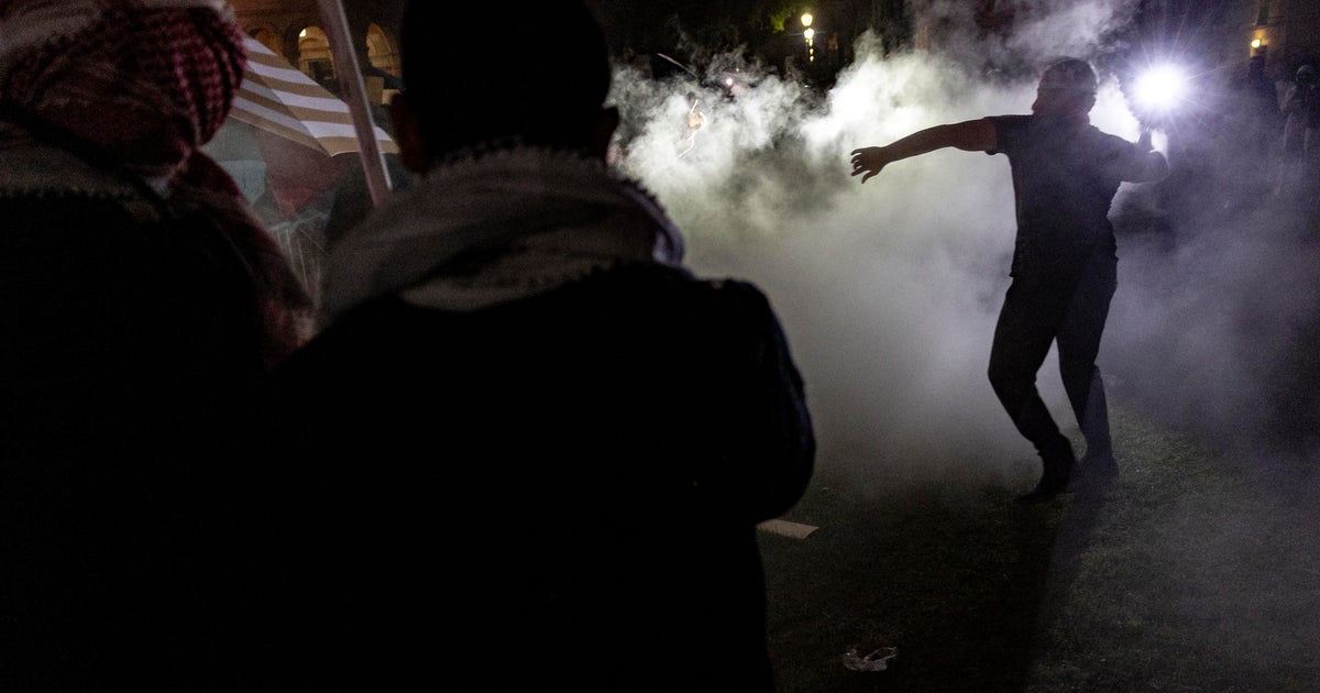 Violence erupts at some pro-Palestinian campus protests Violence erupts at some pro-Palestinian campus protests