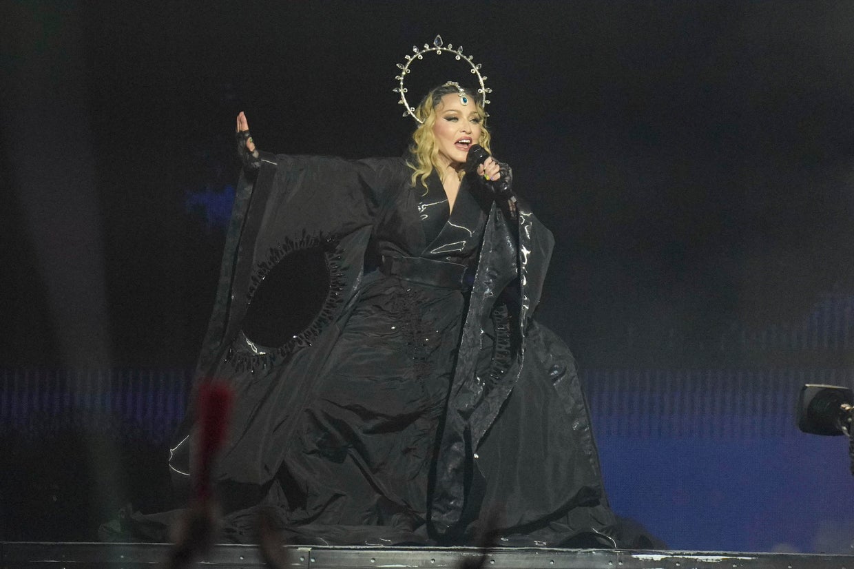 Madonna's biggest concert brings estimated 1.6 million to Rio's