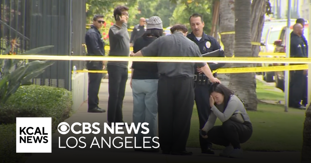 New details after LAPD officers fatally shoot man in Koreatown - CBS ...