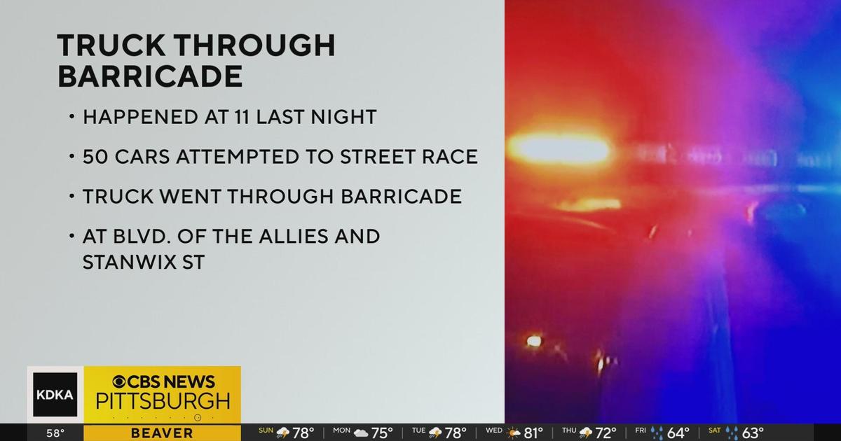 Truck crashes through Pittsburgh Marathon barricade – CBS Pittsburgh – CBS News