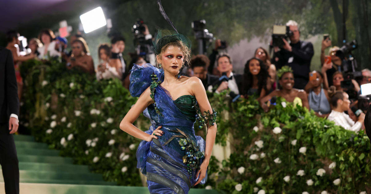 Watch the Met Gala red carpet arrivals and see every 2024 look