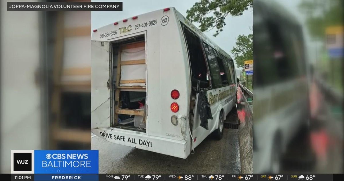 1 dead, dozens injured in party bus crash on I-95 in Harford County ...