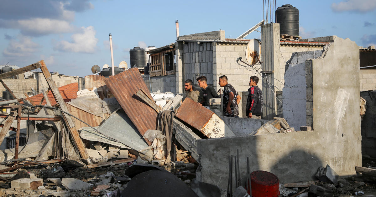 Тъй като преговорите за примирие с Хамас са в критичен етап, Израел превзема страната на Газа на граничния пункт Рафах с Египет