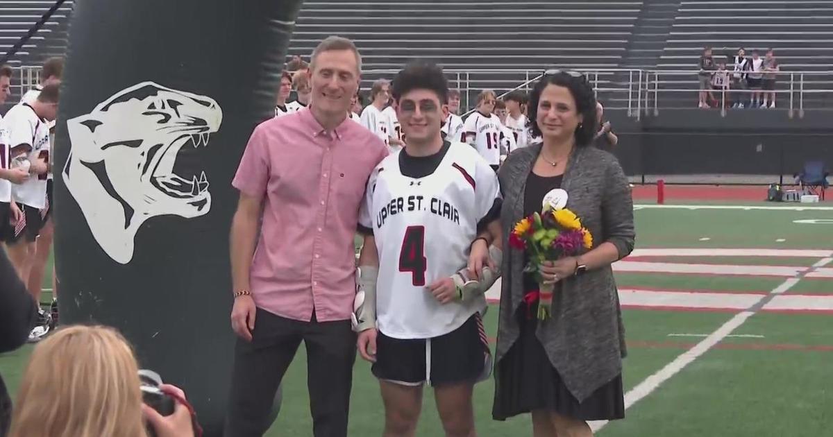 Pittsburgh-area high school senior diagnosed with brain tumor honored on senior night