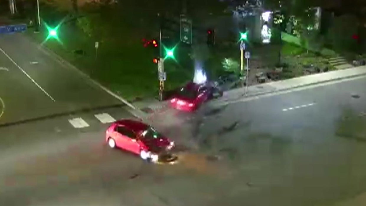 Video shows pedestrian dodge rolling car after Minneapolis T-bone crash ...