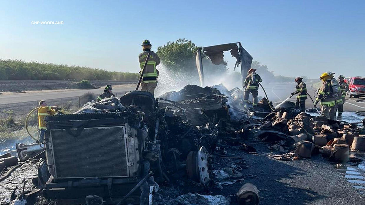 Northbound I-5 blocked in Yolo County after big rig catches fire - CBS ...