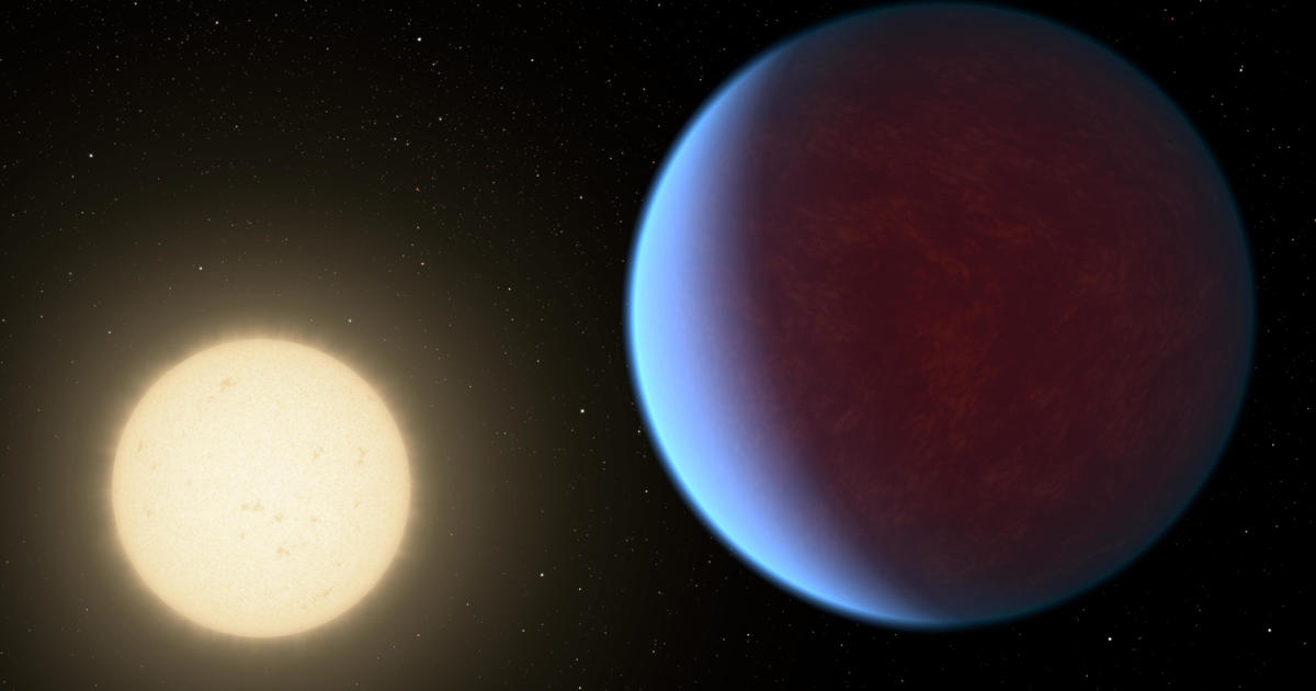 Thick atmosphere detected around planet twice as big as Earth