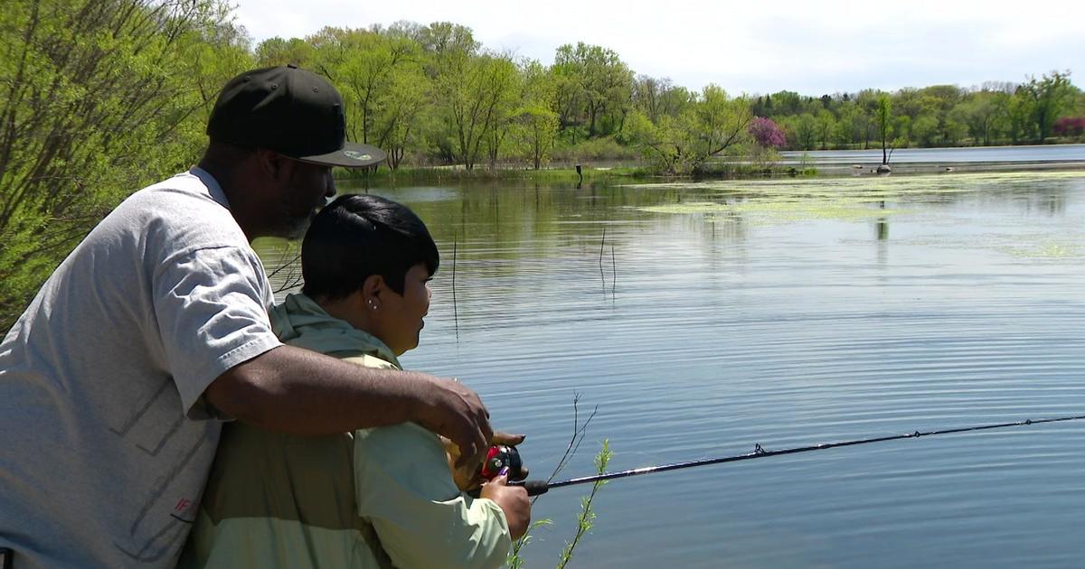 How does fishing impact Minnesota’s economy?