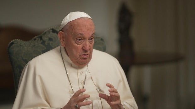 Pope Francis and Norah O'Donnell