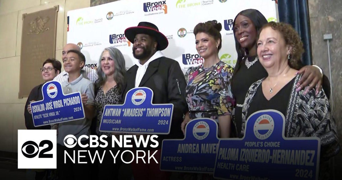 Ceremony held for 2024 Bronx Walk of Fame inductees - CBS New York