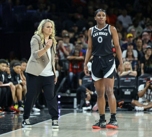 Los Angeles Sparks x Las Vegas Aces