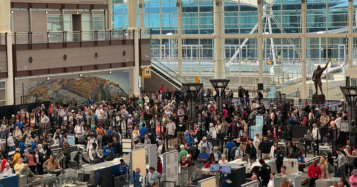 Record-breaking Memorial Day travel expected at Denver International Airport