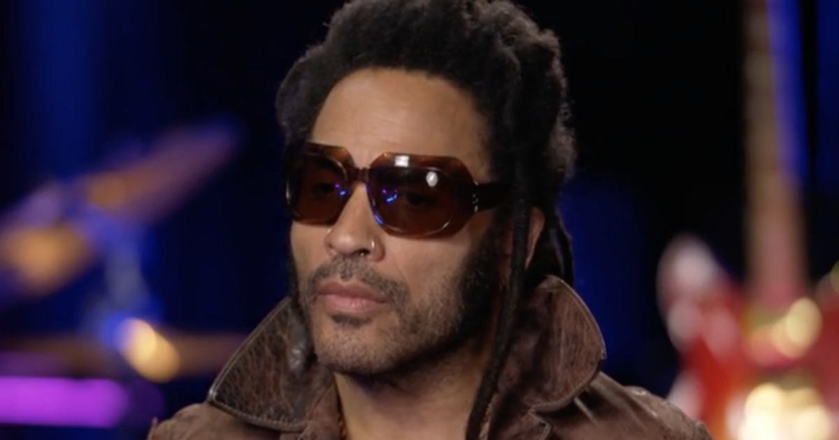 Lenny Kravitz tells Gayle King about his insecurities: “I nonetheless have these moments”