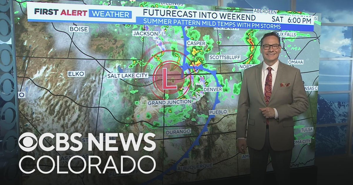 Mild temps and a few showers and t-storms for the Memorial Day Weekend ...