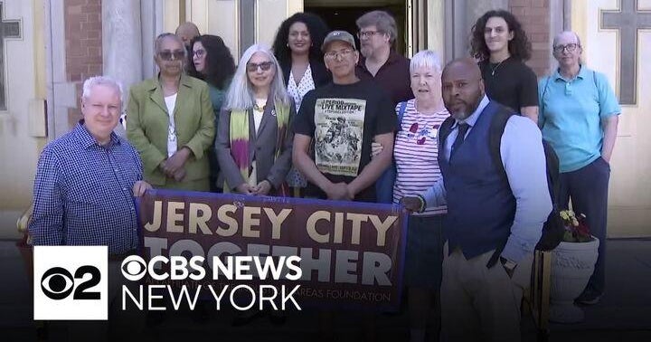Jersey City community calls for more mental health services - CBS New York