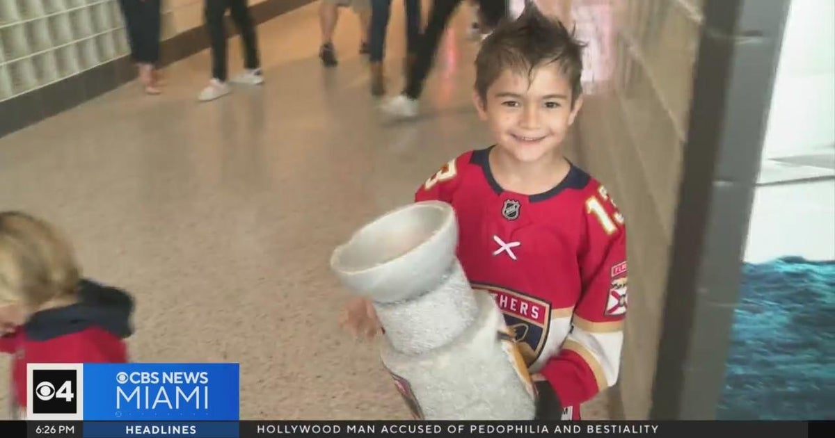 Meet Panthers' superfan Alex James - CBS Miami