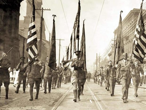 1937-memorial-day-parade.jpg 
