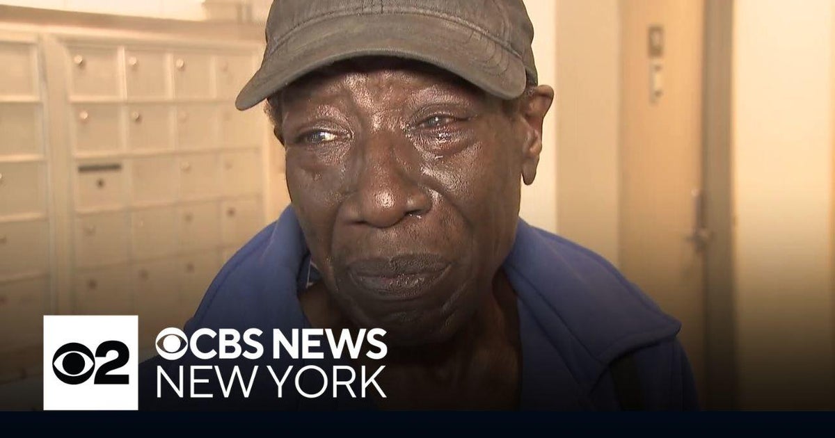 Family speaks out after Brooklyn man fatally shot by police - CBS New York