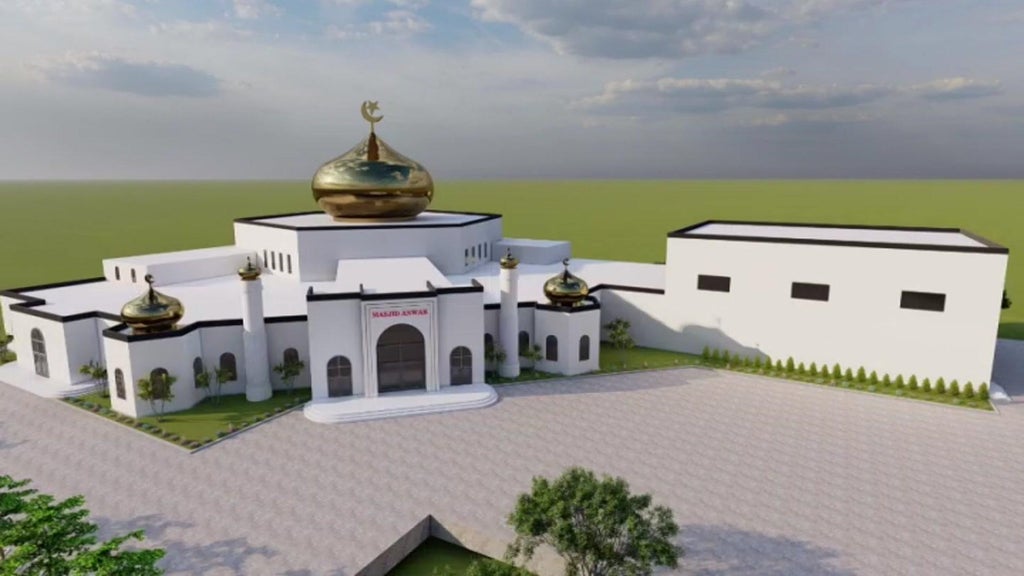 Lino Lakes residents divided over proposed Muslim-friendly community