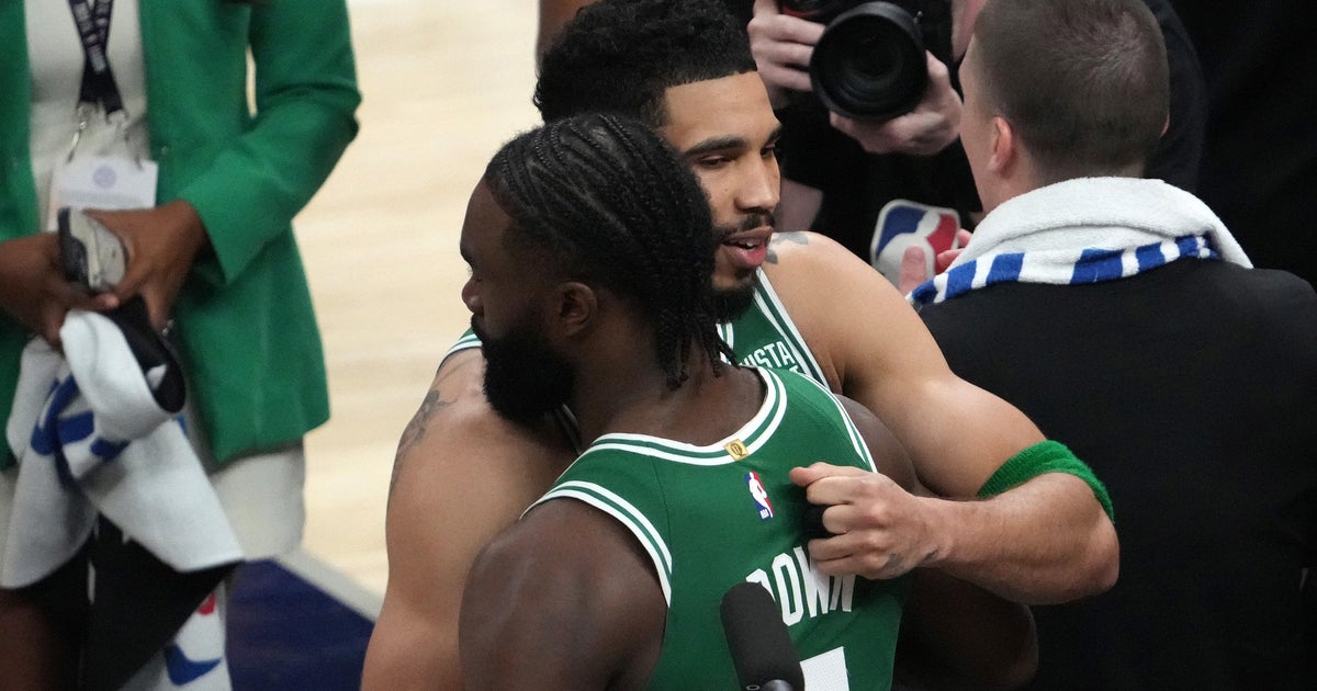 Joe Mazzulla bashes media members pushing a Tatum vs. Brown narrative