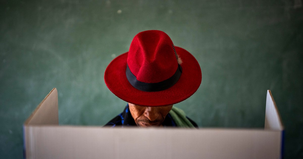 Güney Afrika'da ülkeyi apartheid'den kurtaran ANC iktidar partisi 30 yıllık çoğunluğunu kaybetti