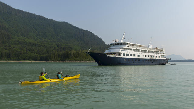 People kayaking from the cruise ship Safari Endeavour in 