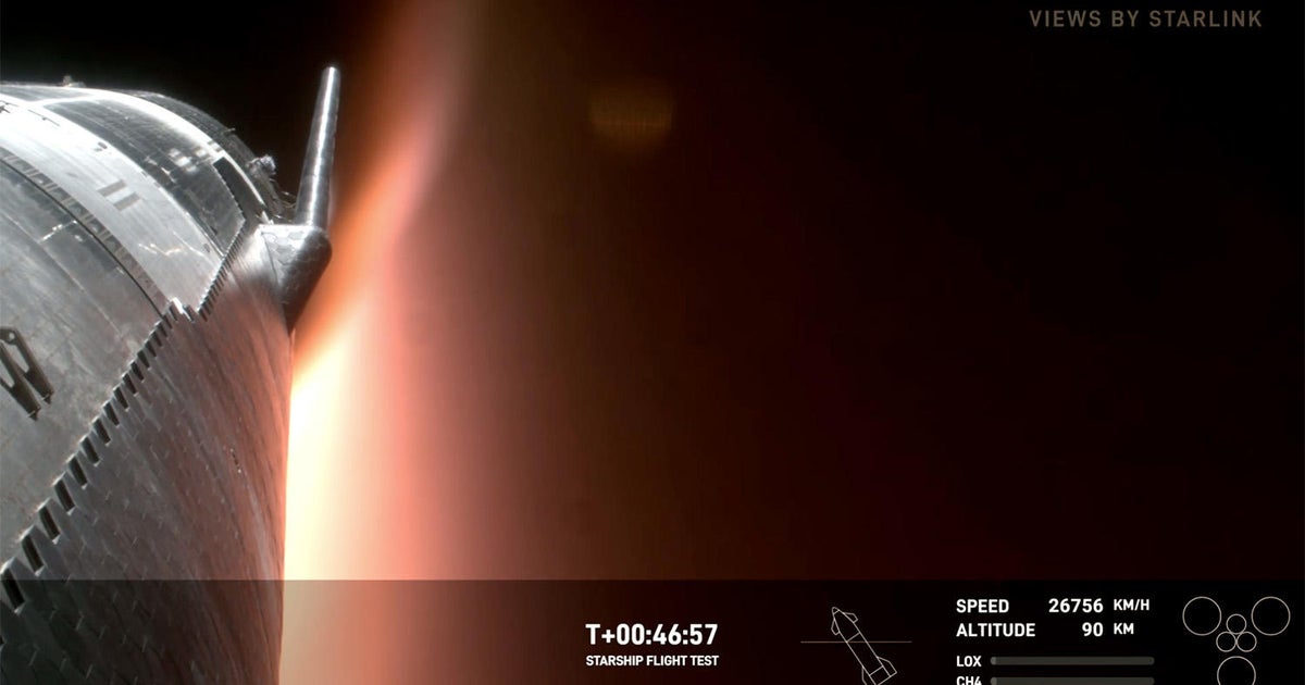 SpaceX's Super Heavy-Starship rocket launches on "epic" test flight