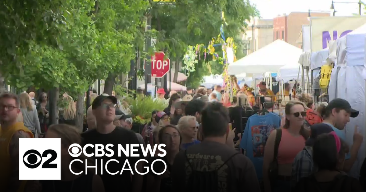 Summer events kick off in Chicago - CBS Chicago
