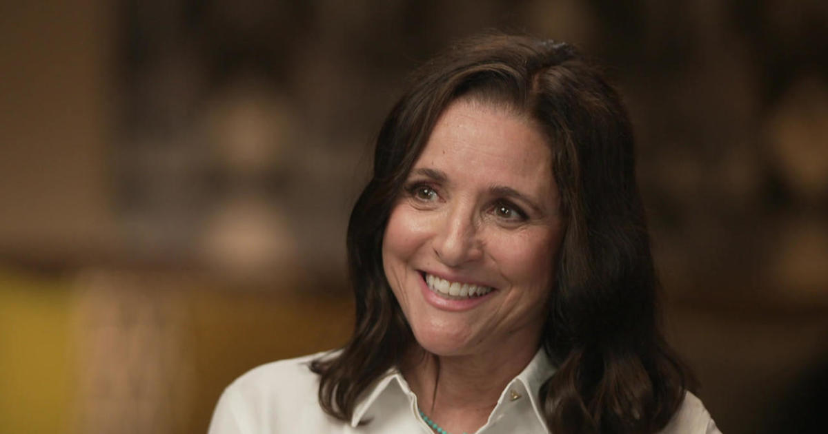 Julia Louis-Dreyfus on “Tuesday” and podcast “Wiser Than Me”