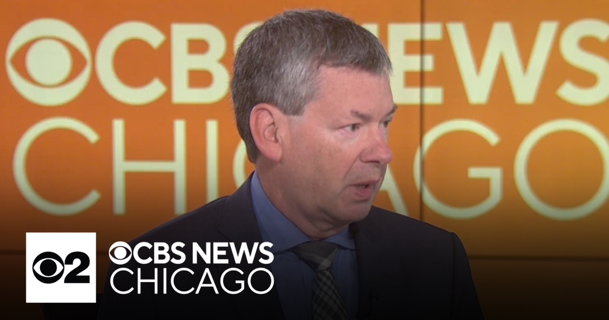 Ald. Hopkins discusses plans to downtown curfew proposal - CBS Chicago